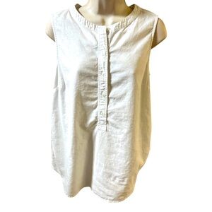 Vineyard Vines Linen cotten blend Sleeveless White Top.  Size 0 (fits like xs)